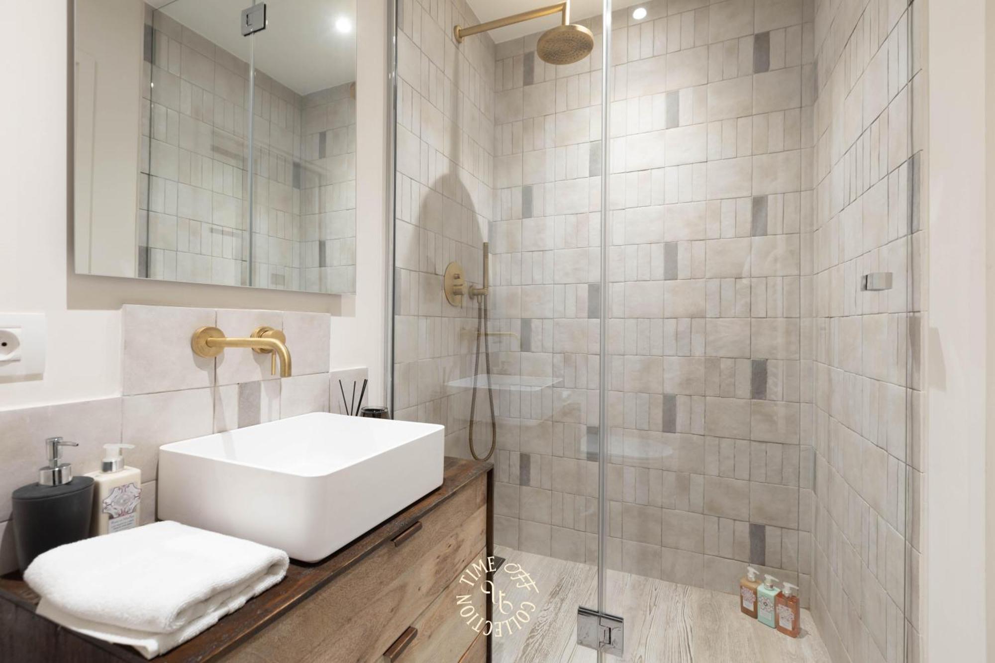 Sainte Anne By Time Off Collection Apartment